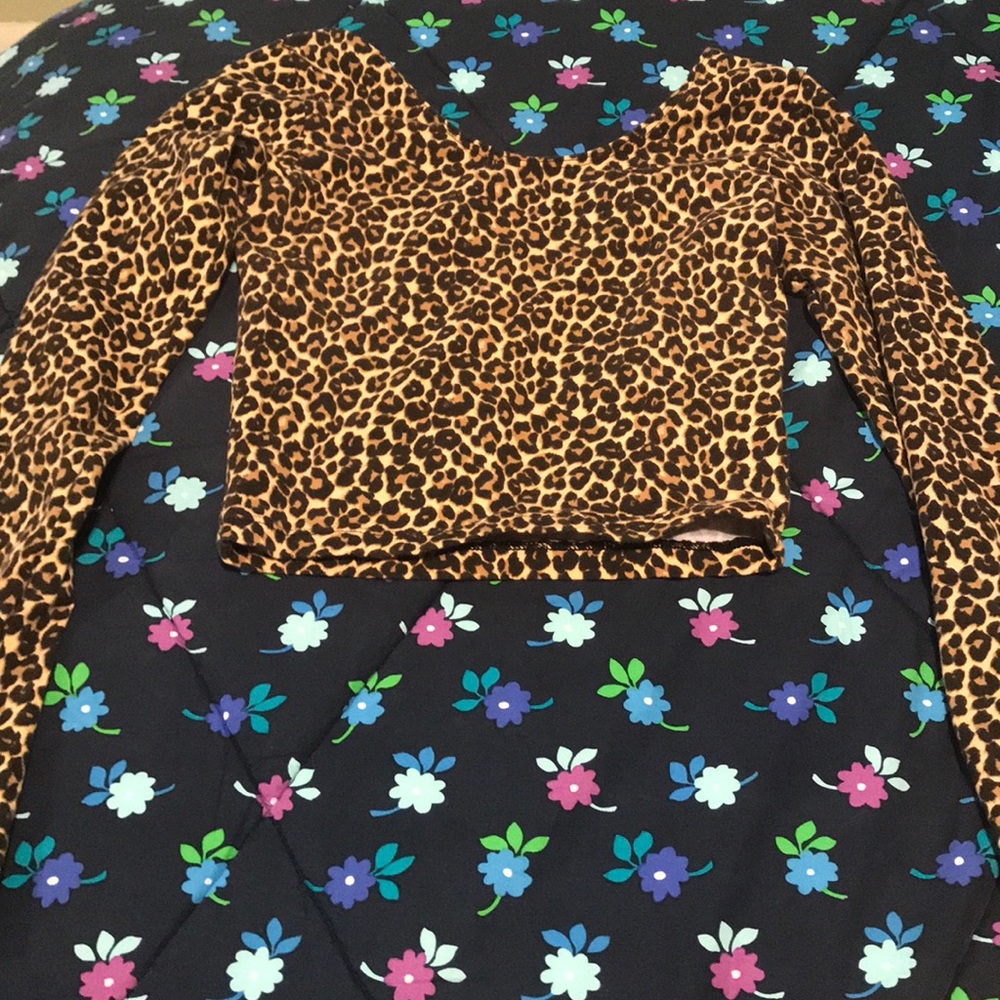 cheetah print stretch crop top: american apparel